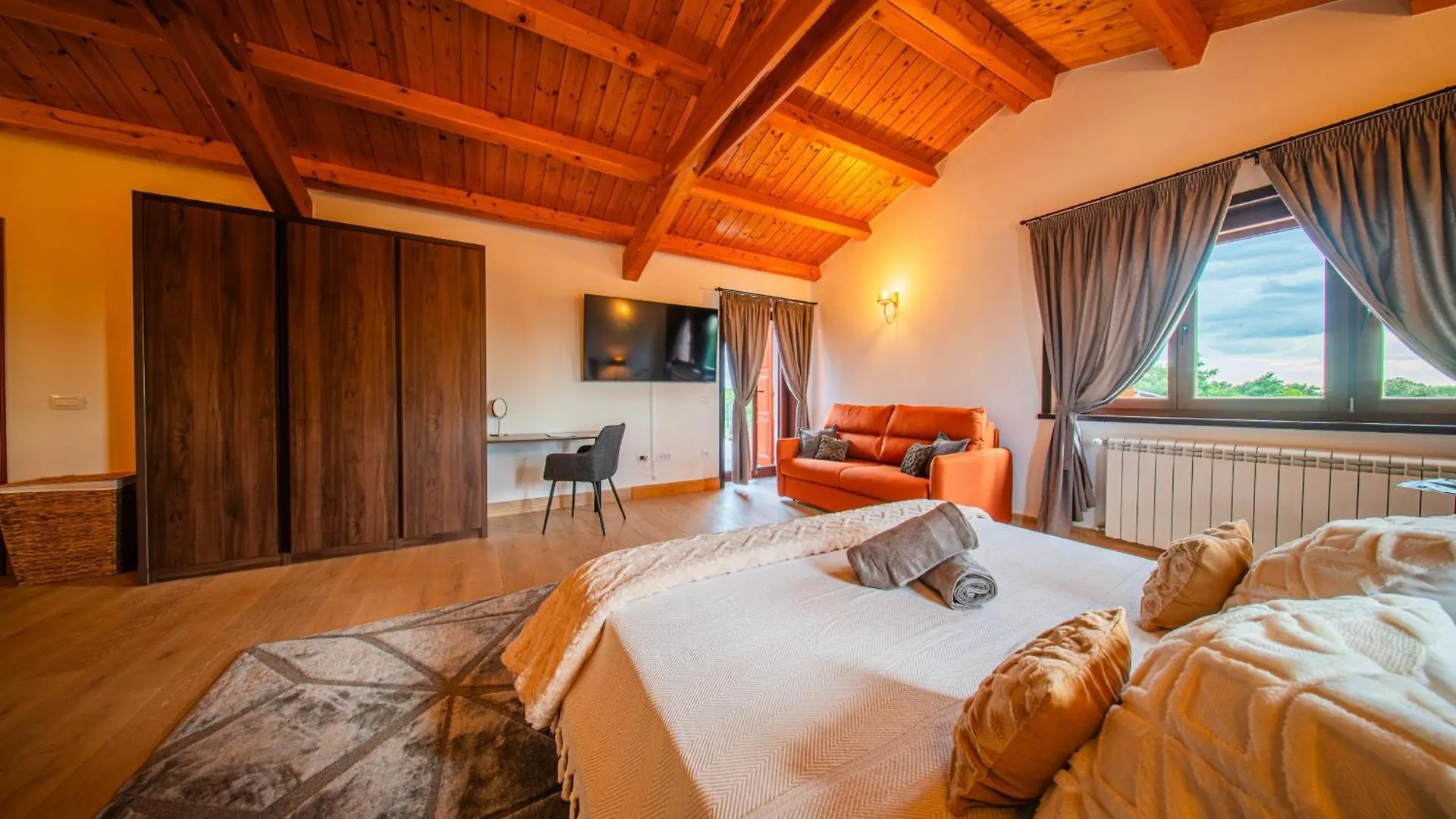 Villa Antea For 10 People Near Barban With Heated Pool 75 M2 - Welness & Large Garden Hrboki