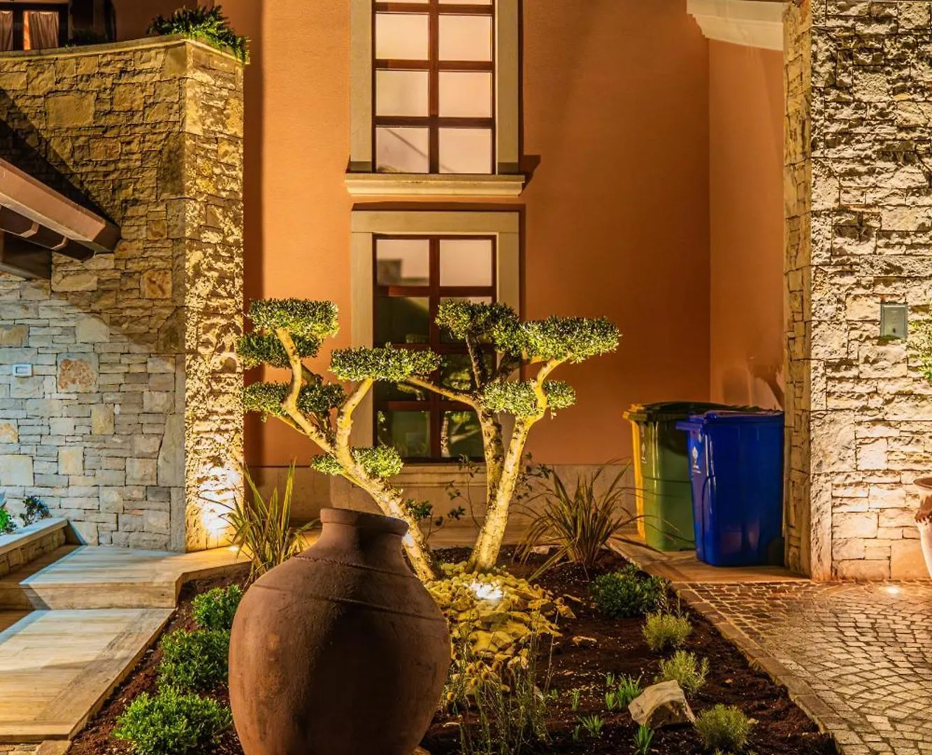 Villa Antea For 10 People Near Barban With Heated Pool 75 M2 - Welness & Large Garden Hrboki 0*,  クロアチア